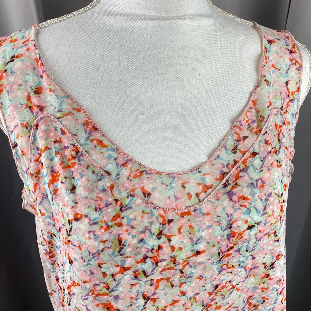 CAbi Floral Sleeveless Tiered Blouse B64 - Picture 4 of 14